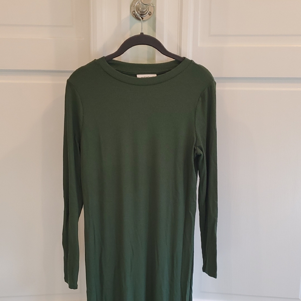 Long Sleeve Green Dress